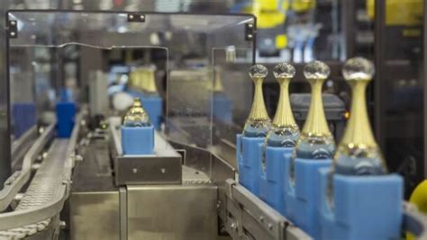 dior parfum usine iles de france